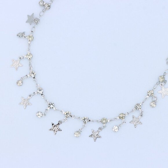 "Minimalist & Elegant Necklace Chain – Perfect for Women & Girls | UNVRC1312 - Picture 7 of 10